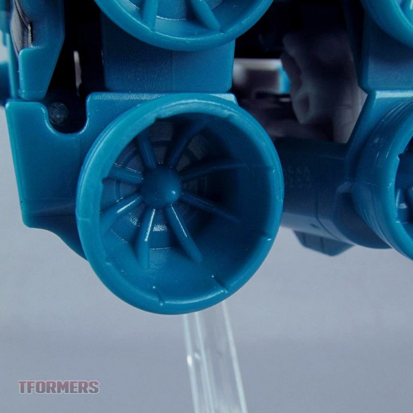 Deluxe Topspin Freezeout   TFormers Titans Return Wave 4 Gallery 135 (135 of 159)